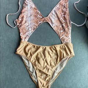 Rave Wonderland: Two Tone Tansnake Cutout Bodysuit